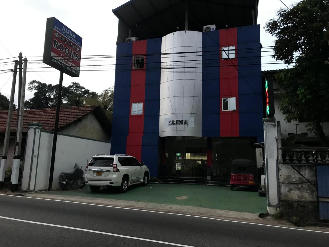 Alina Budget Hotel Kaduwela Exteriér fotografie